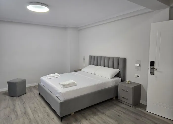 Fraj Homes Pogradec 公寓